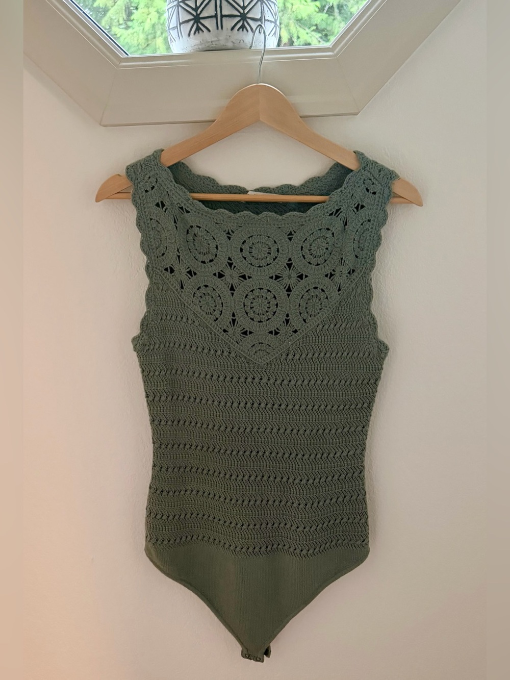 Abercrombie & Fitch Olive Green Crochet Sleeveless Bodysuit